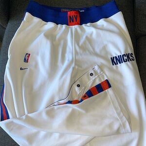 NEW YORK KNICKS Official 1952 Rewind NBA NIKE Button Warm-Up Sweats